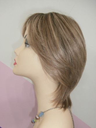La perdita di capelli scarta a uomini strade di trattamento